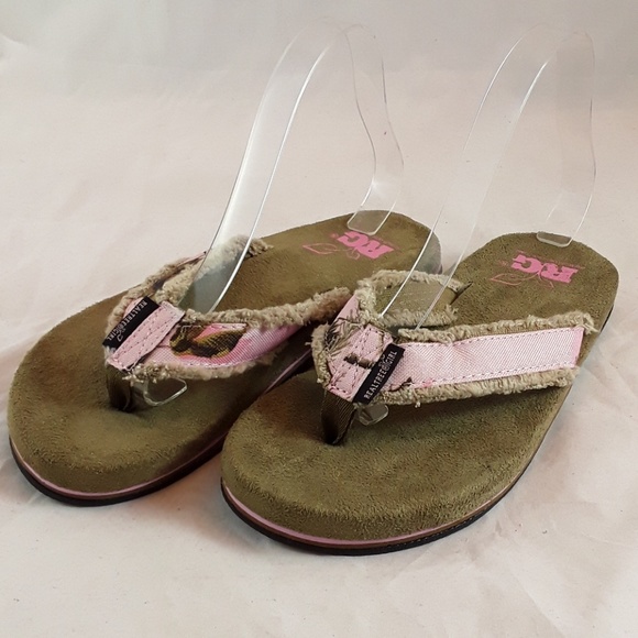 realtree girl flip flops